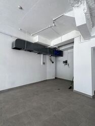 Mackenzie Road (D9), Retail #576519361